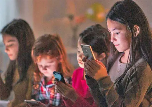 Va PT por prohibir que los menores usen TikTok
