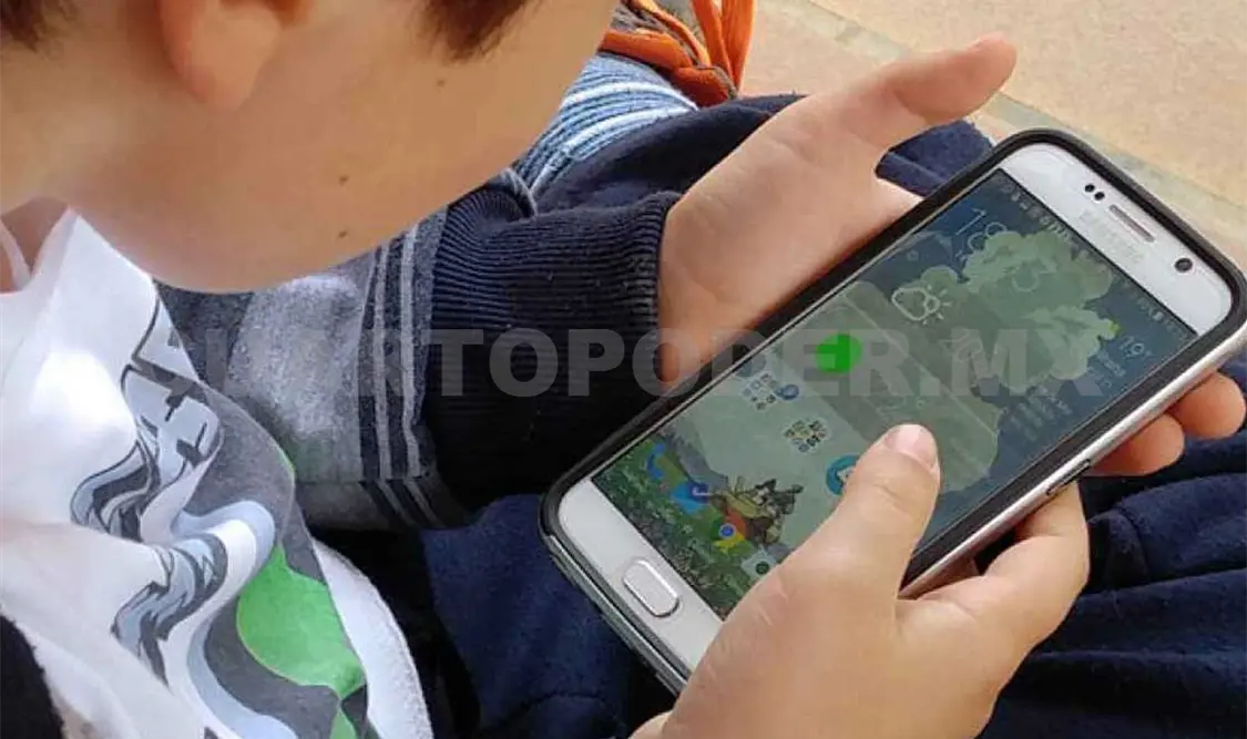 Es una realidad que las redes sociales tienen mucha influencia en la formación de los niños y jóvenes. Diego Pérez / CP