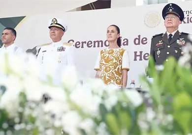 Llama Sheinbaum a marinos a defender la soberan&iacute;a