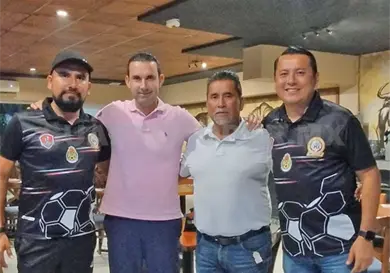 César Ramos dicta cátedra en Comitán César Ramos dicta cátedra en Comitán