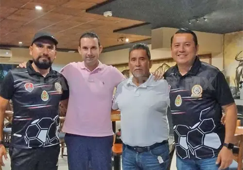 C&eacute;sar Ramos dicta c&aacute;tedra en Comit&aacute;n