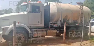 Aseguran pipa, equipo de extracci&oacute;n y un predio