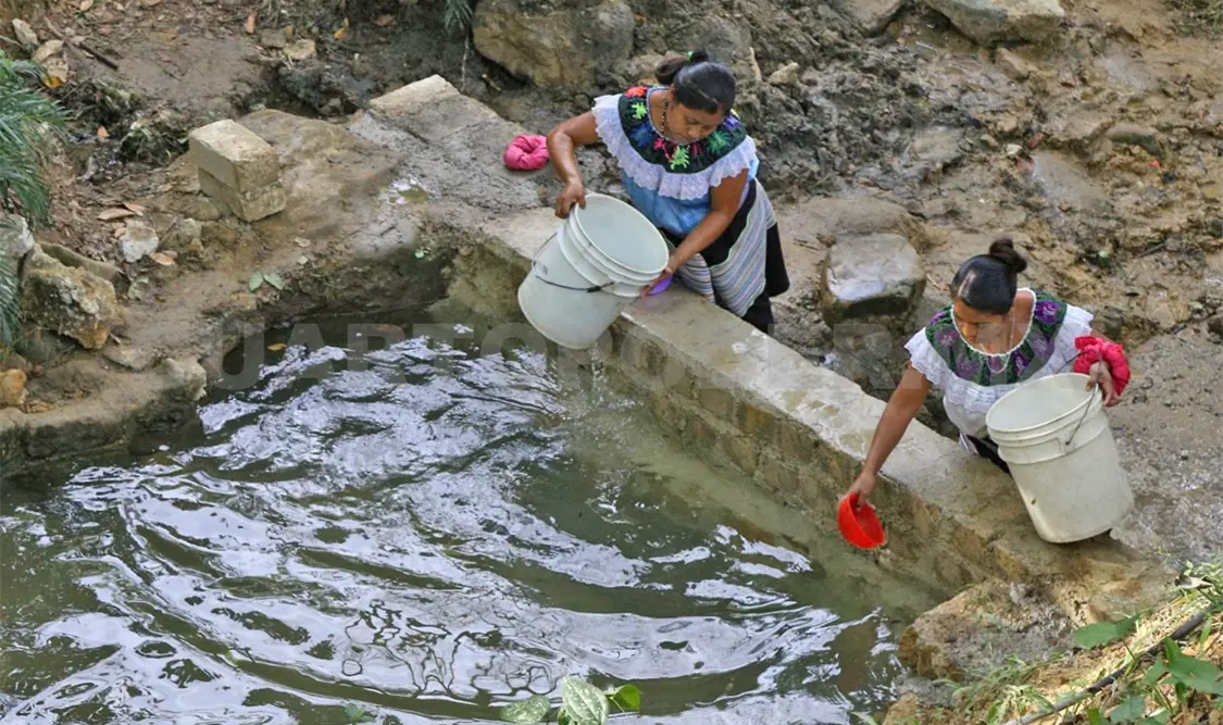 El servicio de agua sigue siendo un pendiente. CP