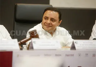 Moreno Guill&eacute;n refrenda compromiso con la capacitaci&oacute;n
