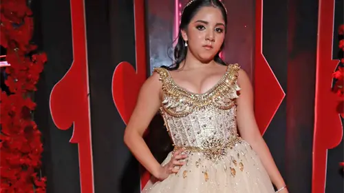 Fernanda vive su festejo al m&aacute;ximo