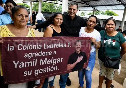 Agradecen a Yamil Melgar obra de pavimentaci&oacute;n