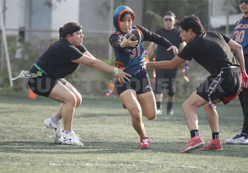Uniflag celebr&oacute; juegos de pretemporada