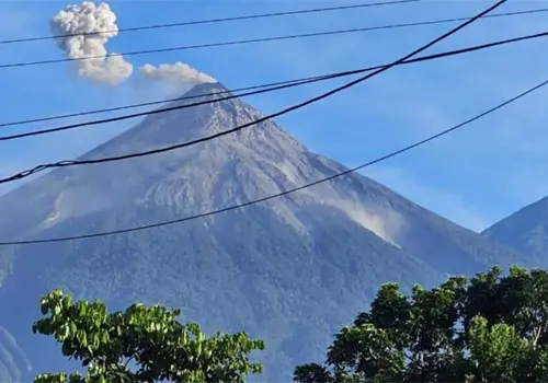 Volcán de Fuego reduce actividad eruptiva Volcán de Fuego reduce actividad eruptiva