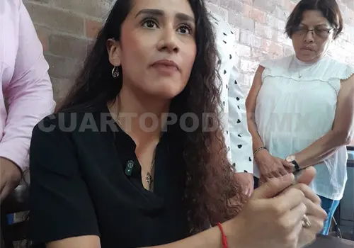 Piden justicia para maestro se&ntilde;alado por acoso en SCLC
