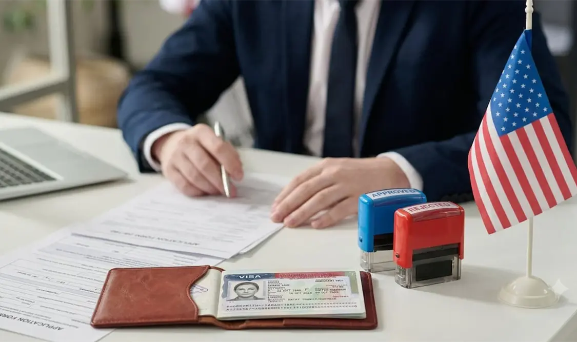 Los nuevos requisitos se aplicarán a ciudadanos de México y Canadá. Cortesía