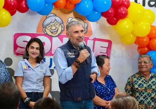 Benefician con m&aacute;s de 170 pr&oacute;tesis dentales en Tuxtla