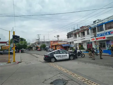 Reportan fuerte explosión por una fuga de amoniaco Reportan fuerte explosión por una fuga de amoniaco