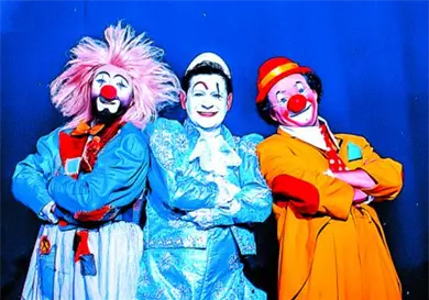 "Les Clowns" defiende calidad-precio "Les Clowns" defiende calidad-precio
