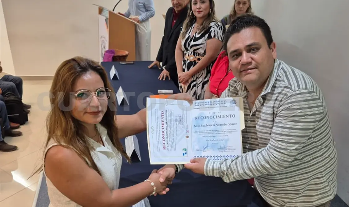 La rectora destacó el compromiso de los docentes de ambas instituciones por la educación. Cortesía