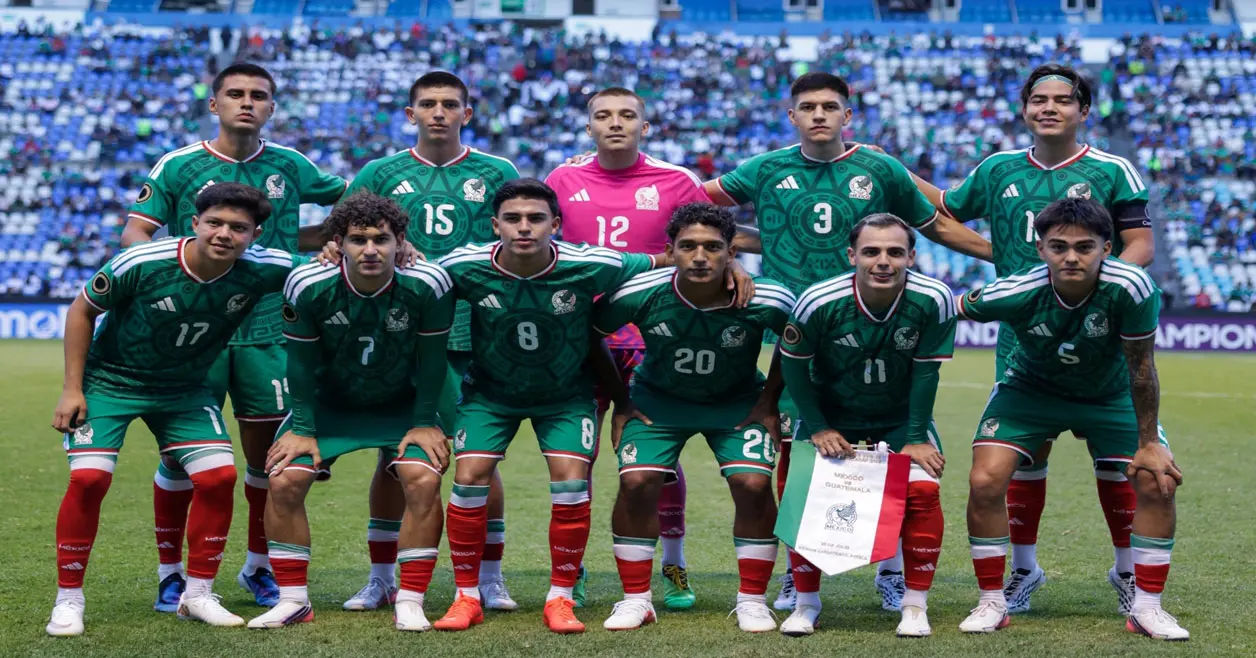 En la mano izquierda llevan el boleto al Mundial Sub-20 2027 y en la derecha, el de los próximos Juegos Olímpicos. Agencias