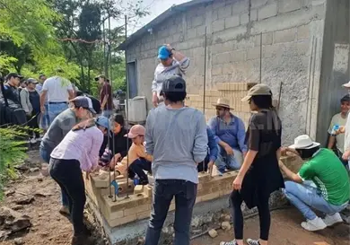 Medios alternativos, opciones para el campo