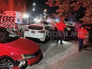 No respetan el paso en cruce de UnoXUno No respetan el paso en cruce de UnoXUno