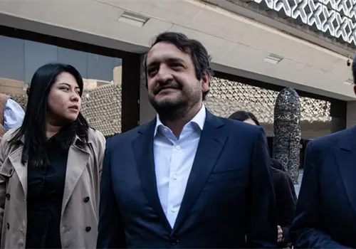 Rechaza Andy L&oacute;pez nexos con el huachicol fiscal