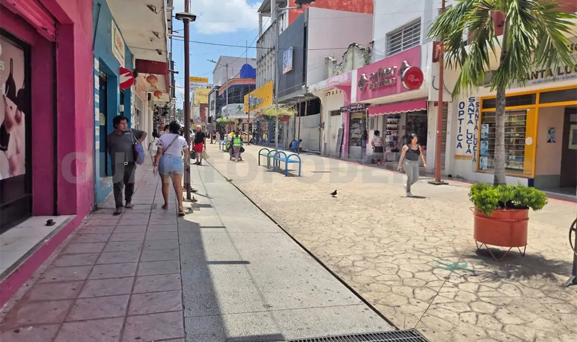 Tapachula enfrenta una crisis económica por la caída en las ventas que ha llegado a causar hasta el cierre de comercios. Ramón García / CP