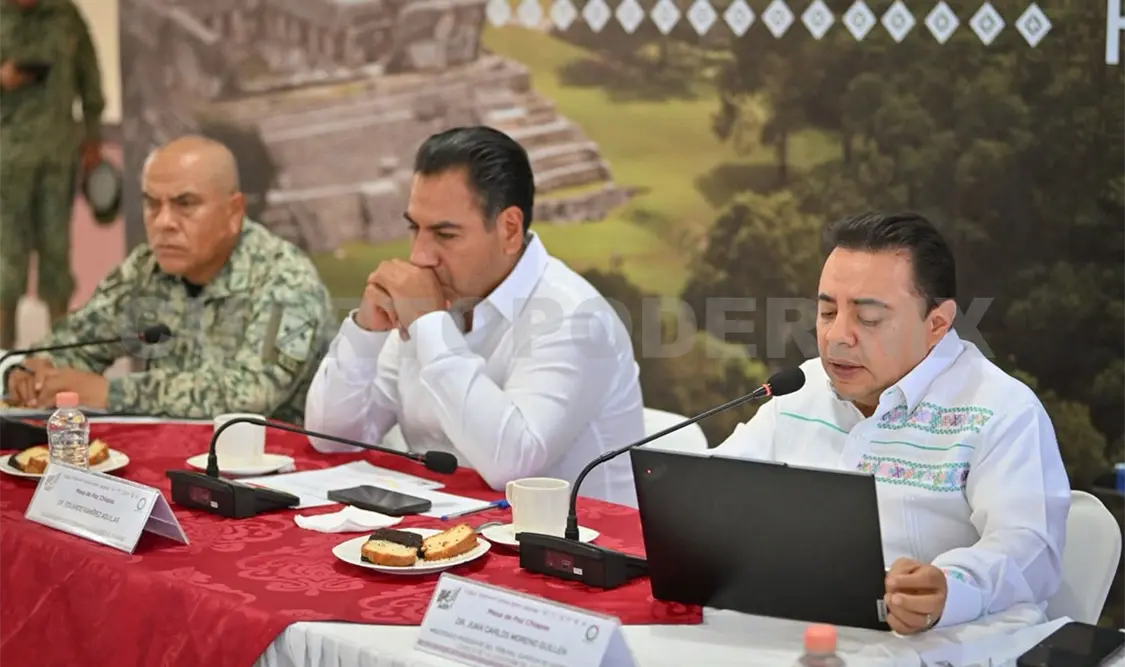 El magistrado participó en actividades encabezadas por el gobernador.