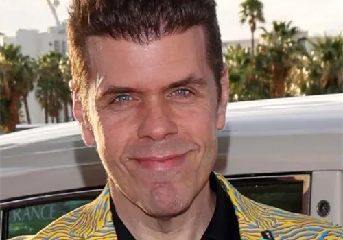 Piden cuidar a hijos de Perez Hilton Piden cuidar a hijos de Perez Hilton