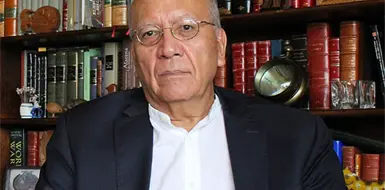 Adi&oacute;s a la gran poes&iacute;a de Quirarte