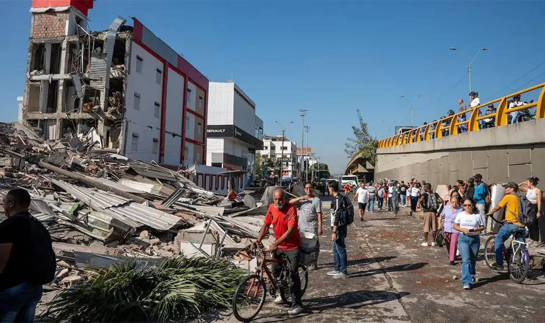 Aumenta a 273 la cifra de muertos por sismo