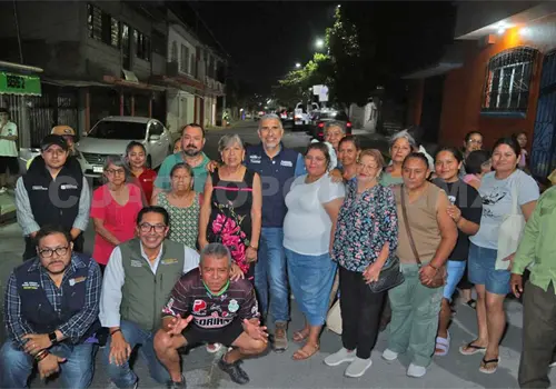 Activan iluminaci&oacute;n en la Natalia Venegas