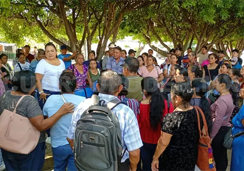 Piden mujeres desalojo de predio El Alaz&aacute;n