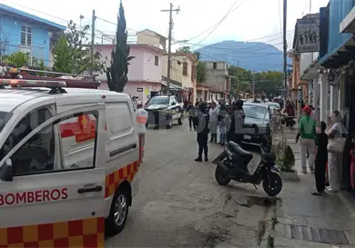 Se queman dos por explosión de gas Se queman dos por explosión de gas