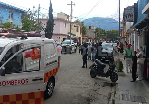 Se queman dos por explosi&oacute;n de gas
