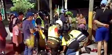 Pierde varios dientes al impactar en un poste Pierde varios dientes al impactar en un poste