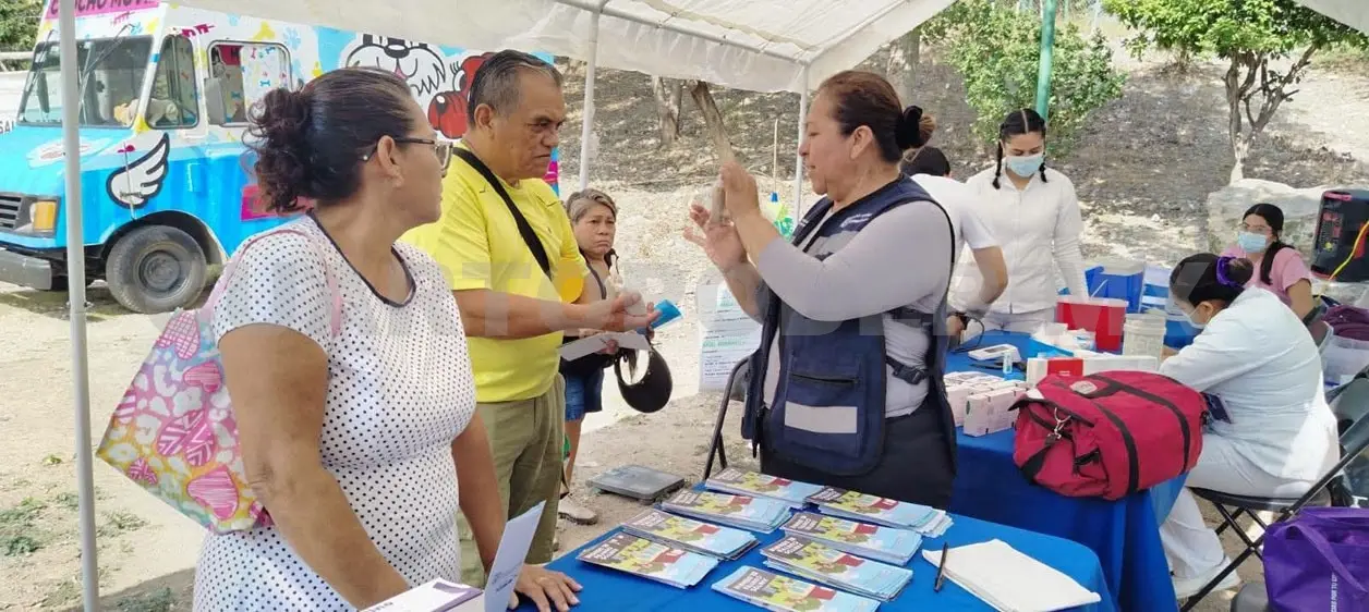 Estas acciones buscan contribuir a mejorar las condiciones sanitarias de las colonias. Cortesía