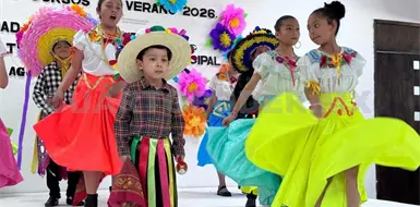 Concluyen con éxito cursos de verano Concluyen con éxito cursos de verano