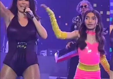Aitana, hija de Derbez, ya debut&oacute;