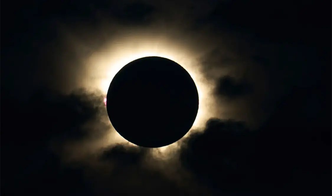 El eclipse fotografiado desde España