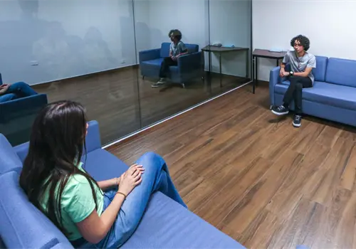 Salud mental de j&oacute;venes se agrav&oacute; tras la pandemia