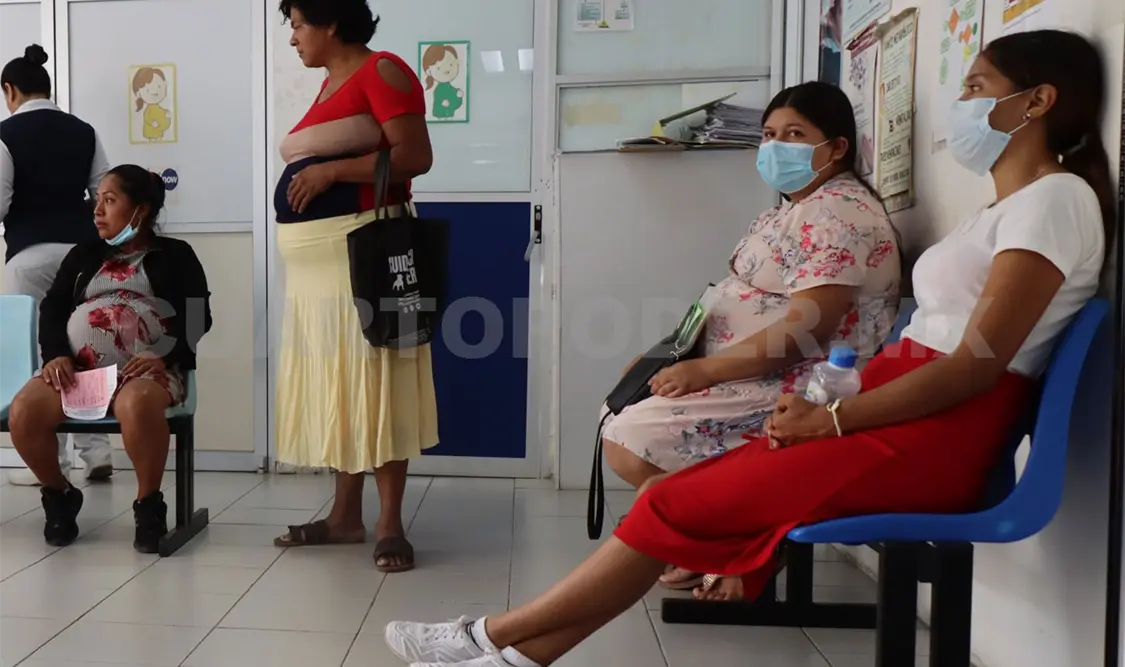 Especialistas recomiendan visitar por lo menos una vez al año al médico de cabecera. Diego Pérez / CP