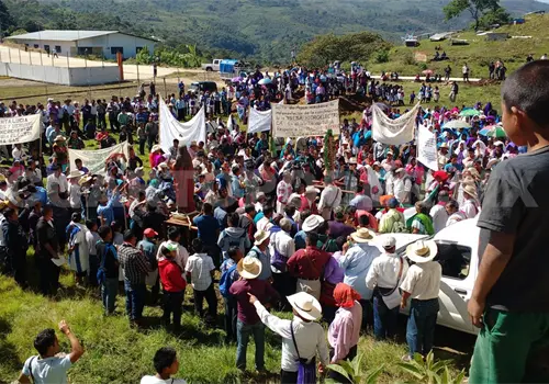 Rechazan Ley de Pueblos Indígenas Rechazan Ley de Pueblos Indígenas