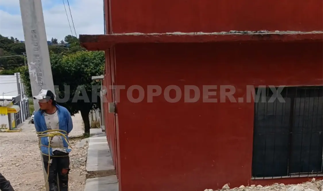 Fueron vecinos de Valle Balún Canán quienes se organizaron y retuvieron al presunto delincuente para entregarlo a la Policía Municipal. Juan Orel / CP