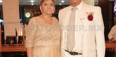 Alicia y Guillermo celebran sus bodas de oro Alicia y Guillermo celebran sus bodas de oro