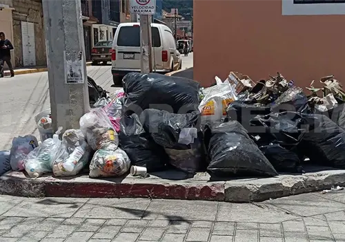 Limpia municipal se va a paro