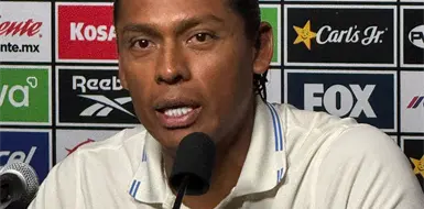 Huiqui da la cara por Cruz Azul tras mal arranque Huiqui da la cara por Cruz Azul tras mal arranque