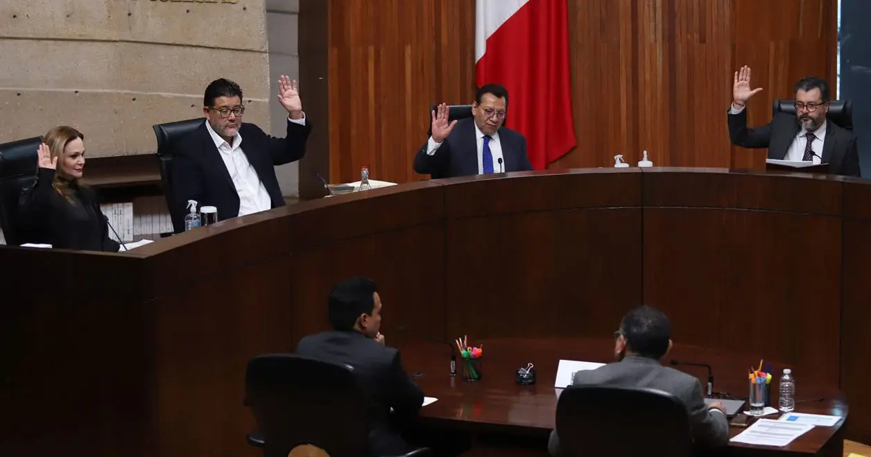 Javier Laynez cuestiona renuncia de Mónica Soto