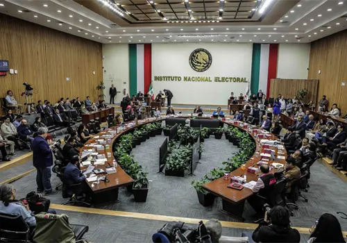 Taddei respalda a consejeros ante denuncia de Alito