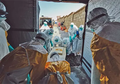 Advierten que ébola dista de estar bajo control Advierten que ébola dista de estar bajo control