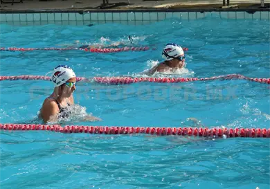Delfines dominan 9&ordf; Copa Acu&aacute;tica Villaflores
