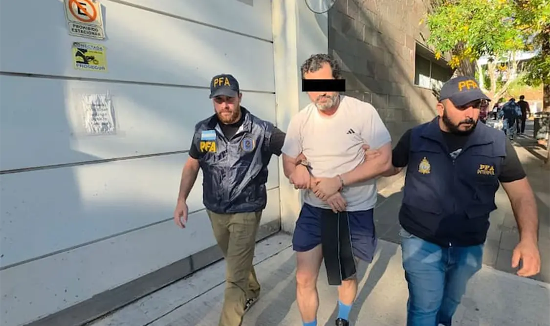 Autorizan deportación de Fernando Farías