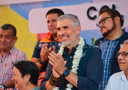 Vienen más calles para Tuxtla: Ángel Torres Vienen más calles para Tuxtla: Ángel Torres