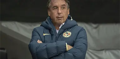 Azc&aacute;rraga, a favor del ascenso y descenso